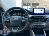 Used 2020 Ford Escape SE image 5
