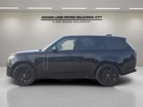 New 2025 Land Rover Range Rover SE image 3