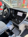Used 2018 Toyota Sienna LE image 4