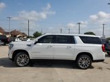 New 2025 GMC Yukon XL Denali w/ Denali Reserve Package image 4