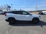 Used 2024 GMC Terrain SLE image 6