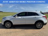 Used 2018 Cadillac XT5 Luxury w/ Driver Awareness Package image 4