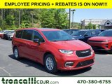 New 2025 Chrysler Pacifica Select image 1