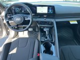 New 2025 Hyundai Elantra SEL image 5