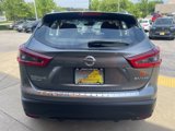 Used 2022 Nissan Rogue Sport SV image 5