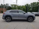 New 2025 Volkswagen Atlas Cross Sport SEL Premium R-Line image 3