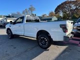 Used 2017 Nissan Titan SV image 5
