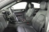 Used 2025 Porsche Cayenne Coupe image 5