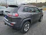 Used 2019 Jeep Cherokee Trailhawk image 4