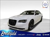 New 2023 Chrysler 300 Touring w/ Sport Appearance Package image 3