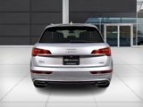 Used 2024 Audi Q5 e Premium w/ Convenience Package image 6