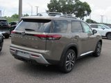 New 2025 Nissan Pathfinder Platinum image 2