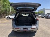 New 2025 Nissan Pathfinder Platinum image 5