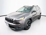 Used 2018 Jeep Cherokee Latitude w/ Altitude Package image 3