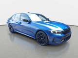 New 2025 BMW 330i Sedan w/ M Sport Package image 3
