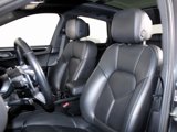 Certified 2020 Porsche Macan image 5