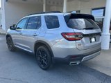 New 2025 Honda Pilot Touring image 3