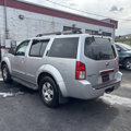 Used 2006 Nissan Pathfinder SE w/ (P01) Se Premium Pkg image 4