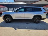 New 2025 Jeep Grand Cherokee L Laredo image 4