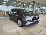 Used 2021 Toyota Highlander Limited image 3