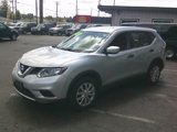 Used 2016 Nissan Rogue S image 2