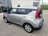Used 2022 Kia Soul LX image 3