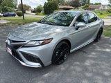 Used 2022 Toyota Camry XSE image 3