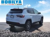 Used 2024 Jeep Compass Limited image 3