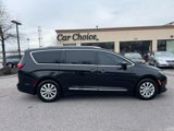 Used 2018 Chrysler Pacifica Touring-L image 3