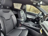 New 2025 Jeep Compass Latitude image 3