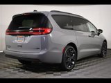 Used 2023 Chrysler Pacifica Touring-L w/ S Appearance Package image 2