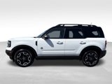 Used 2024 Ford Bronco Sport Outer Banks w/ Tech Package image 2