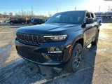New 2025 Jeep Grand Cherokee Summit image 2