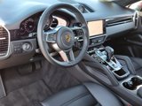 Certified 2022 Porsche Cayenne Coupe image 4