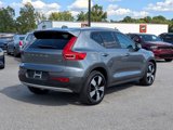 Used 2019 Volvo XC40 T5 Momentum image 5