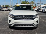 Used 2021 Volkswagen Atlas SE w/ Panoramic Sunroof Package image 2