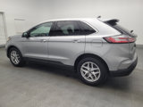 Used 2023 Ford Edge SEL image 3