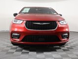 New 2025 Chrysler Pacifica Select image 2