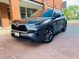 Used 2021 Toyota Highlander XLE image 3