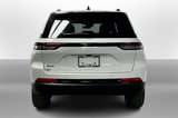 New 2025 Jeep Grand Cherokee Altitude image 4