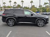 New 2025 Nissan Pathfinder Platinum w/ Cargo Package image 4