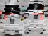 Used 2022 GMC Acadia Denali image 5