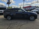 Used 2024 MAZDA CX-90 3.3 Turbo w/ Select Package image 4
