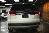 Used 2025 GMC Acadia Elevation image 6