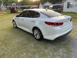 Used 2018 Kia Optima LX w/ 17" Alloy Wheels Package image 4