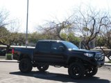 Used 2017 Toyota Tacoma TRD Off-Road image 4