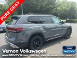 New 2025 Volkswagen Atlas Peak Edition SE image 5