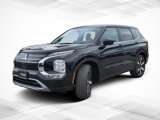 New 2025 Mitsubishi Outlander SE image 3