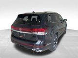 New 2025 Volkswagen Atlas SEL Premium R-Line image 3