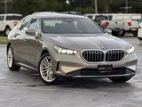 Used 2024 BMW 530i xDrive image 3